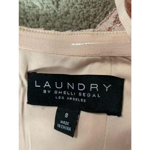 Laundry by Shelli Segal Off Shoulder Sheath Lace Blush Gown 8 - Picture 5 of 14